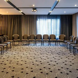 Pullman Centre Hotel